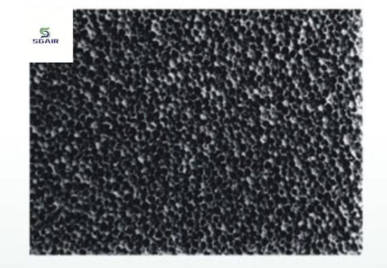 El material de espuma de carbono activado tiene buena resistencia y baja resistencia al flujo de aire