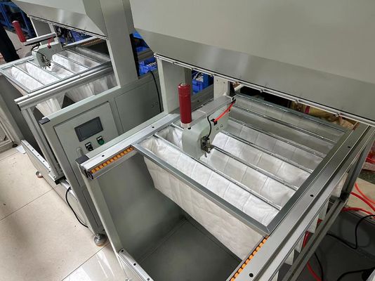 Espesor ajustable Medios de filtro personalizables Filtro de aire Máquina de marco de 2.2kW